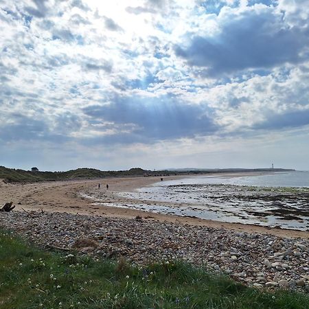 1 Fulmar Road**Next To West Beach And Golf Course Lossiemouth Kültér fotó